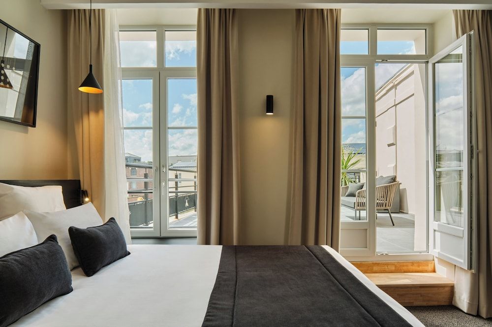Panoramic Double Room, Courtyard View