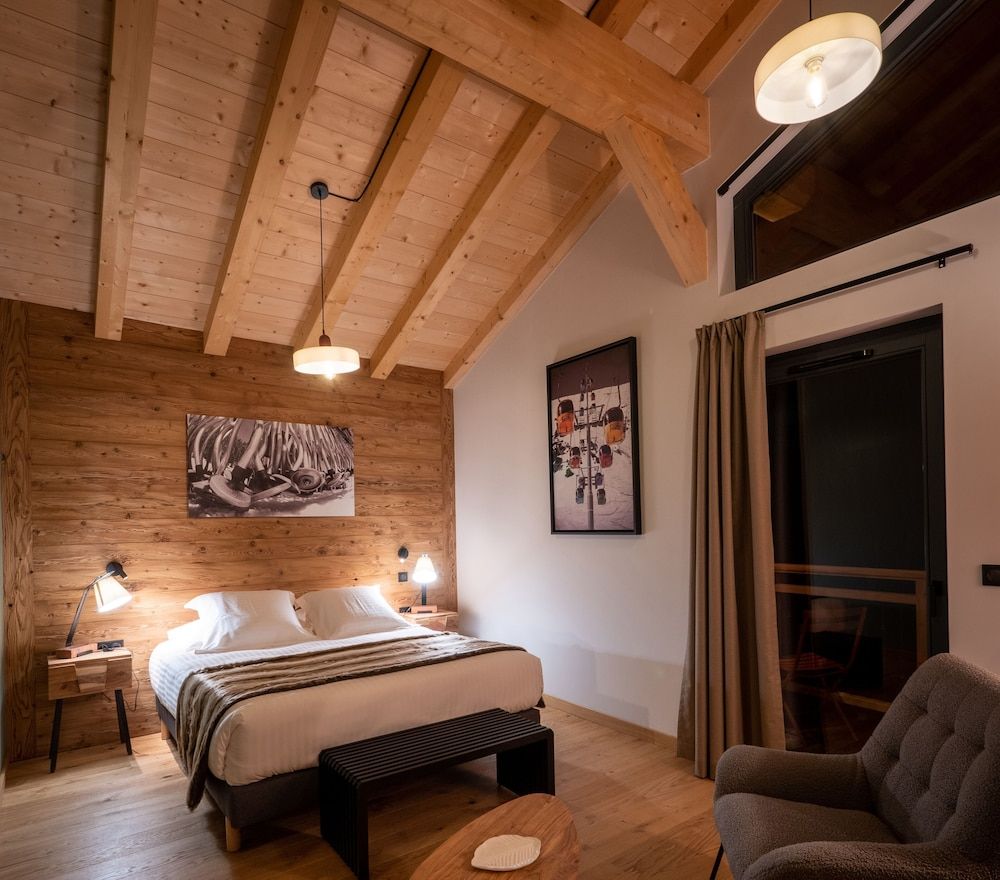 Standard Double Room, Balcony, Garden View