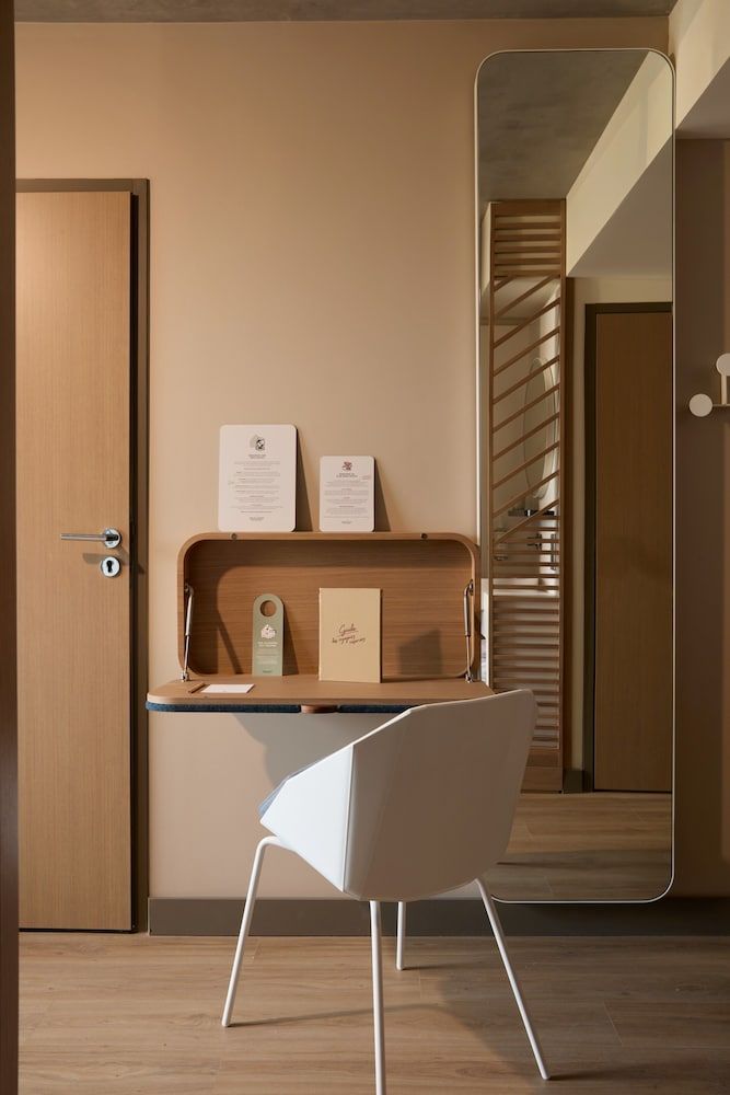 OKKO Hotels Troyes Centre Classic Room including self-service snacks and drinks at the Club 9