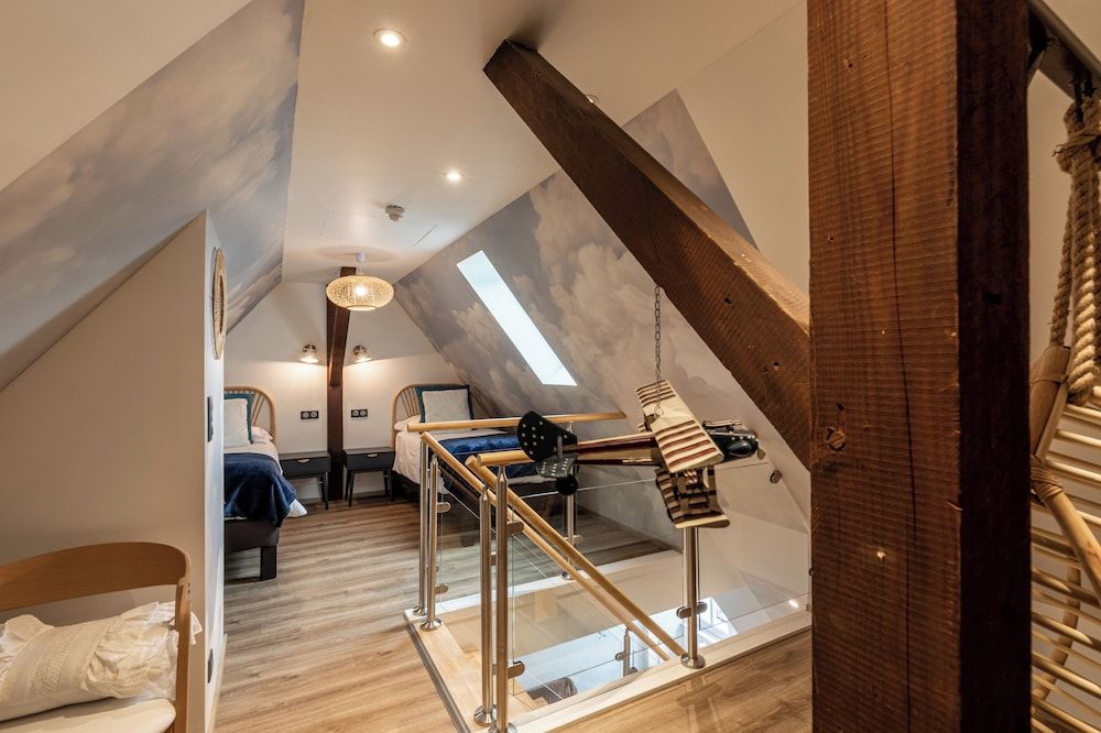 Le Baillage Deluxe Quadruple Room 6