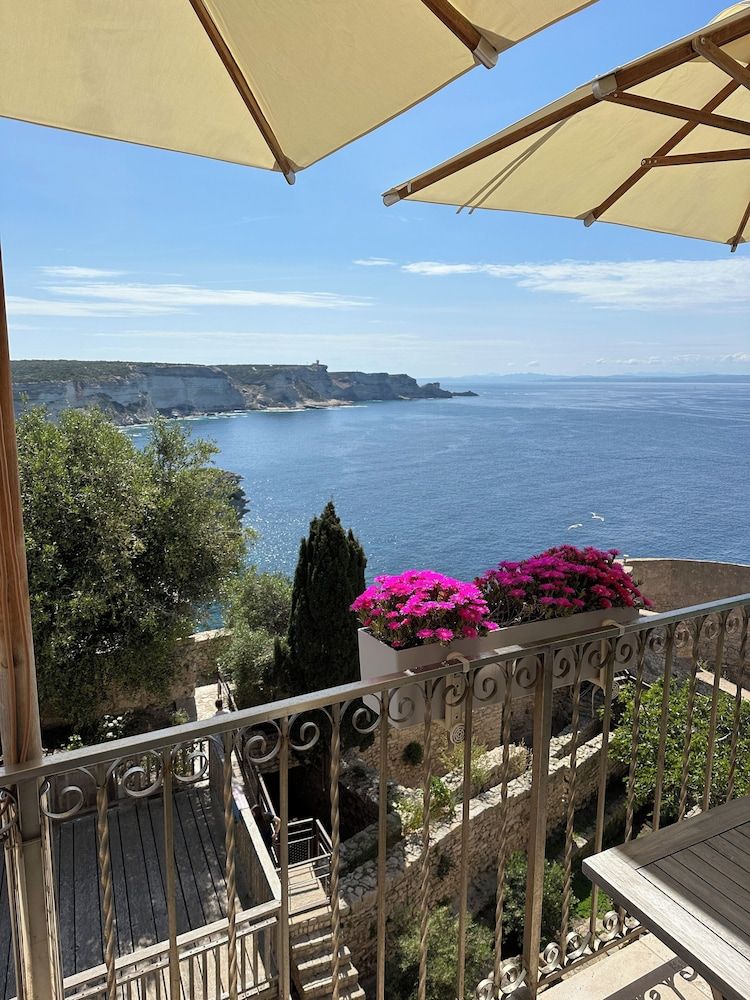 Luxury Suite, Sea View