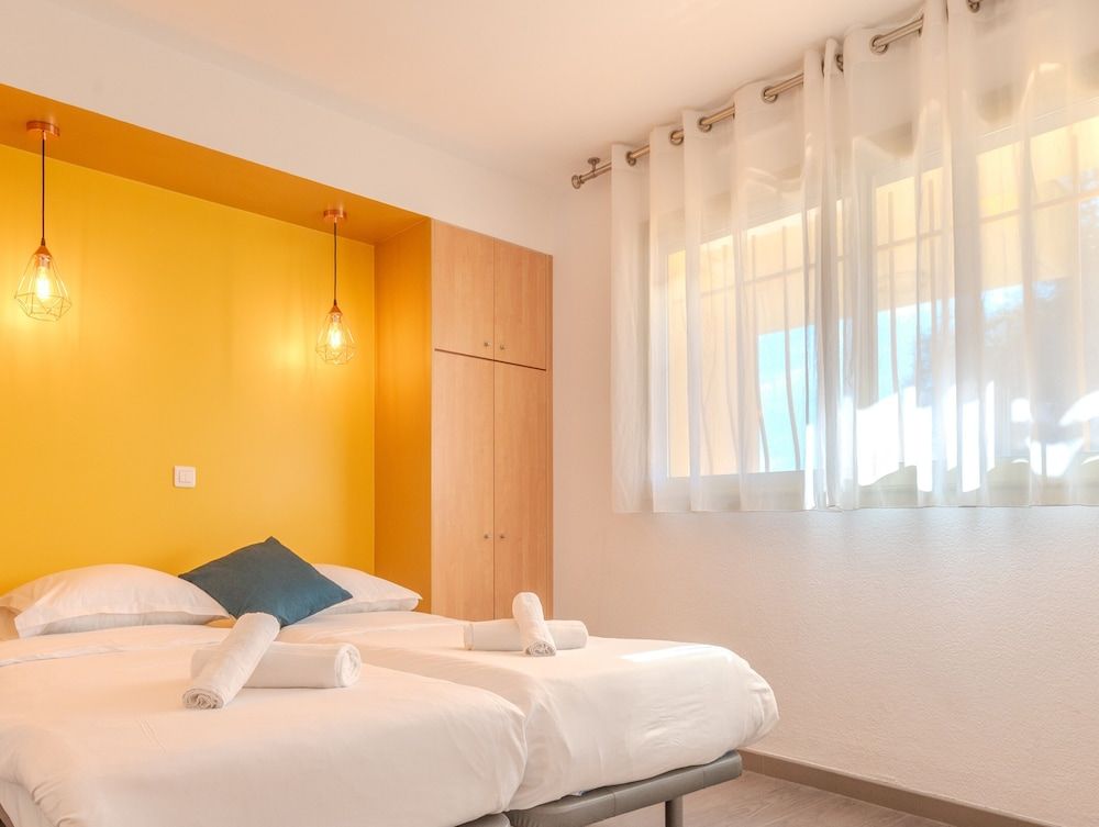 Apartment, 2 Bedrooms, Terrace, Garden View
