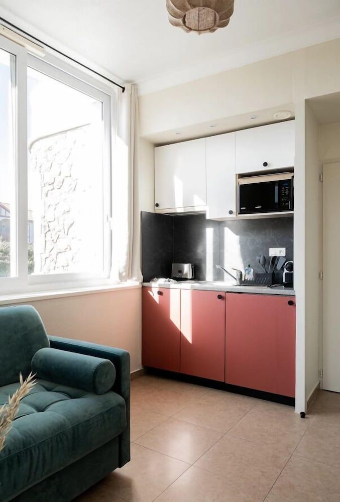 Deluxe Apartment, Balcony, Courtyard View