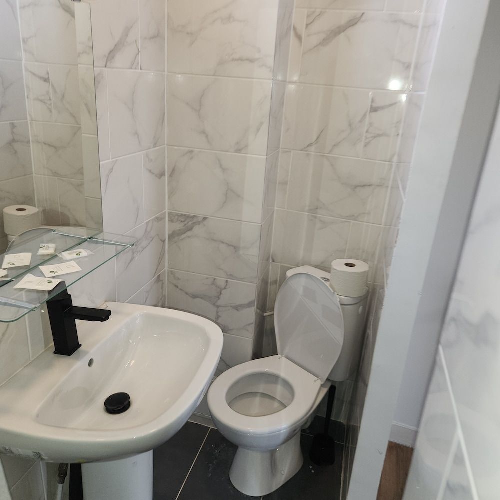 Hotel de l'Europe Pantin Standard Double Room, City View 19