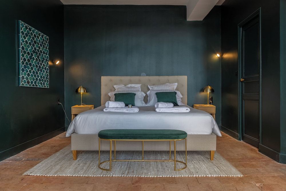 Luxury Suite, River View