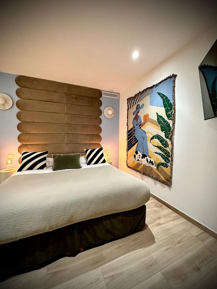 Deluxe Room, Patio, Garden View