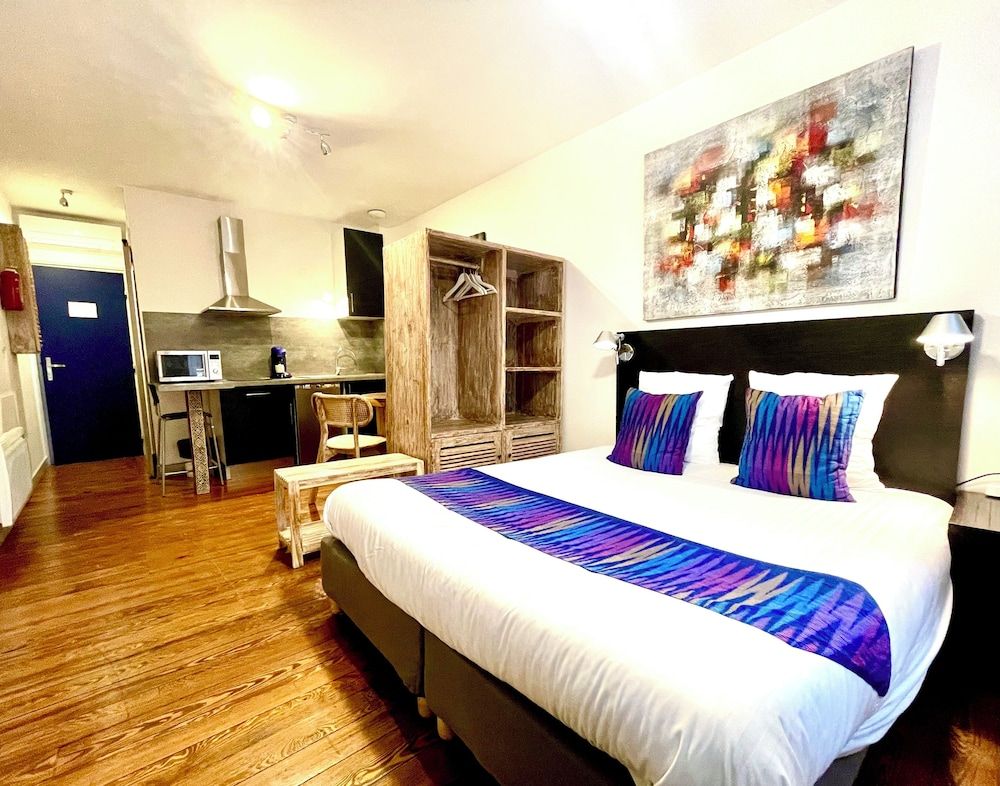 Baionakoa Residence Deluxe Studio, City View 4