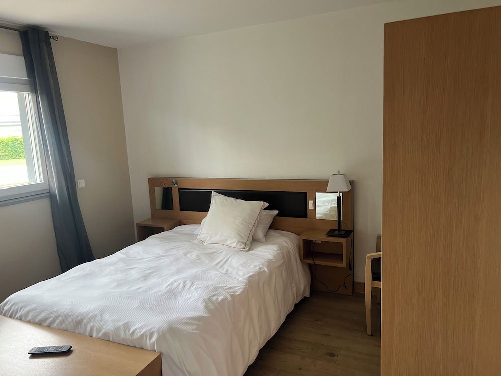 Signature Apartment