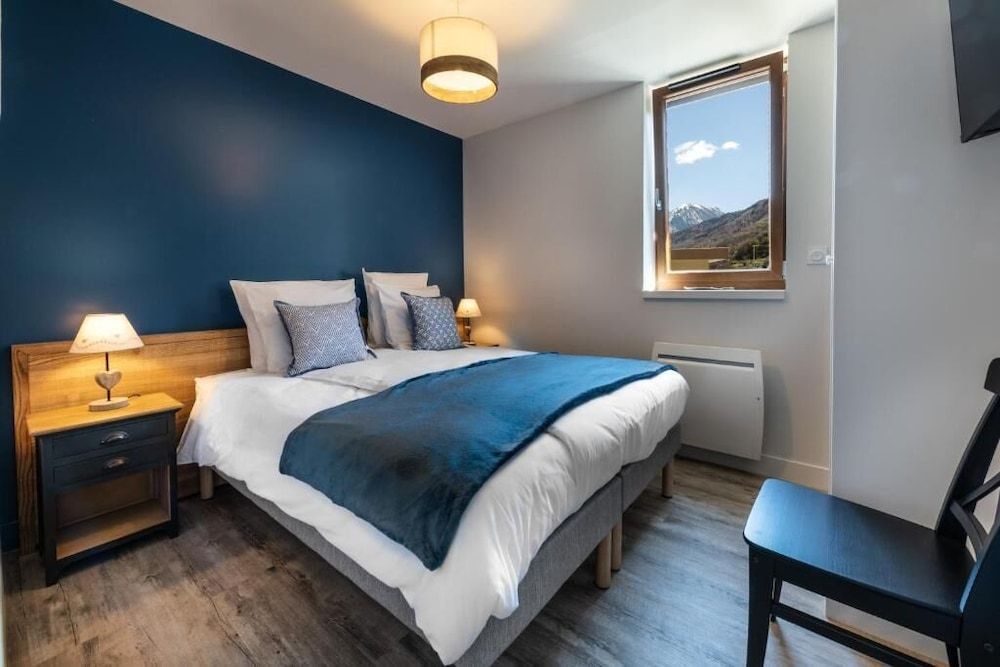 Comfort Apartment, Balcony, Mountain View