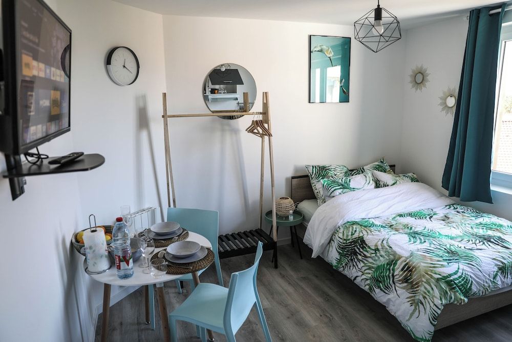 Standard Studio, 1 Double Bed, Non Smoking, Kitchen