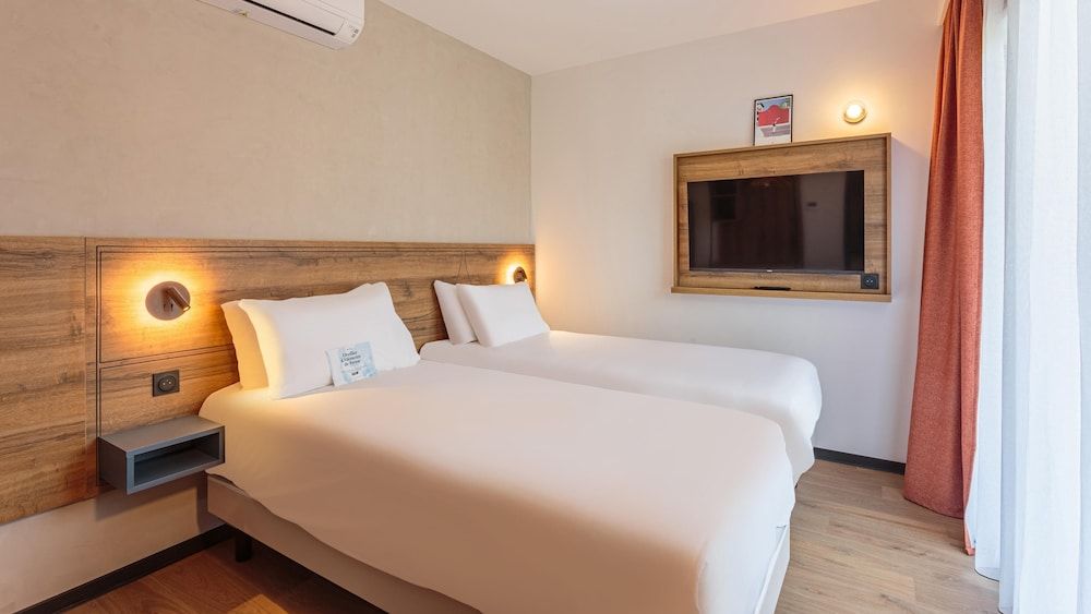 Standard Room, 2 Twin Beds