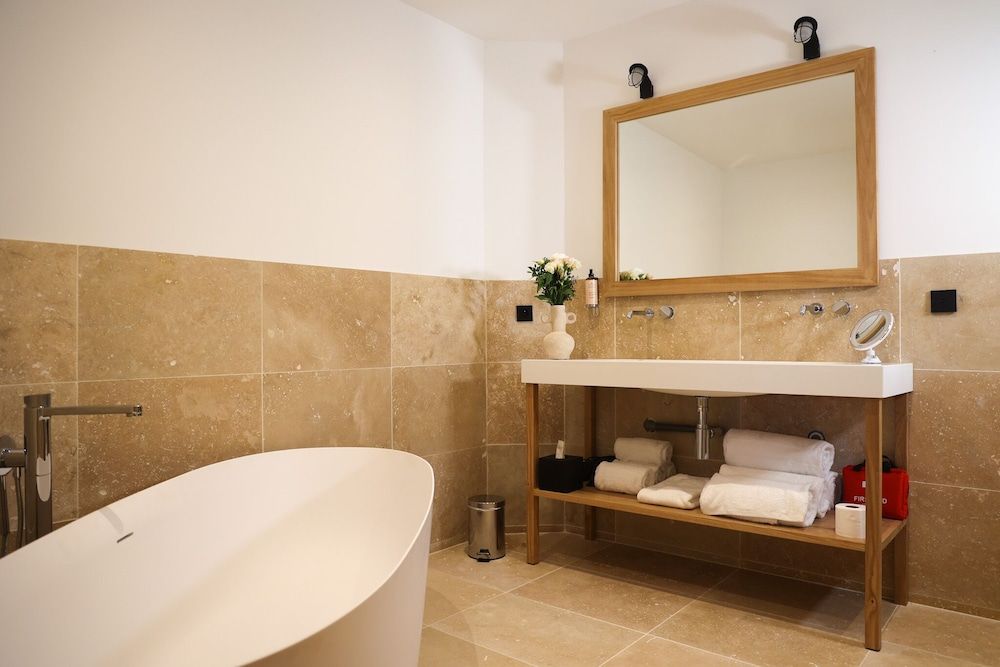 Résidence Les Suites Pereire Luxury Suite, Ensuite, Sea View (Jacuzzi) 5