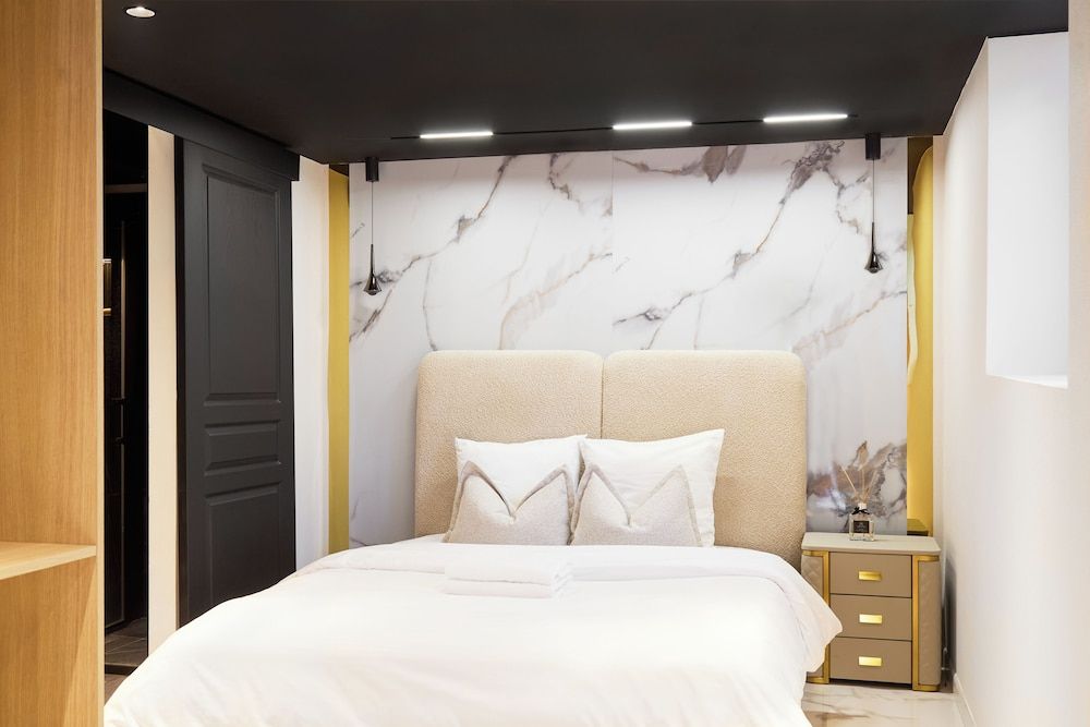Luxury Apartment
