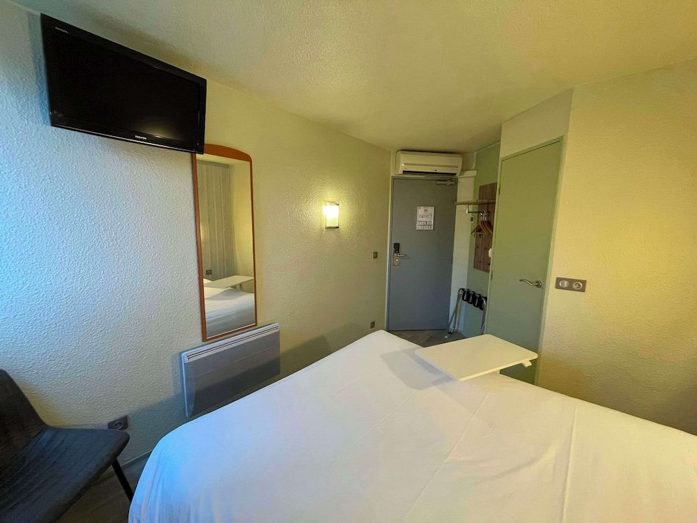 Brit Hotel Chambery Double Room