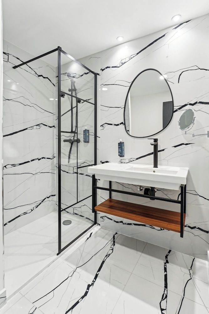 Hôtel Akena Pierrelaye Superior Twin Room 4