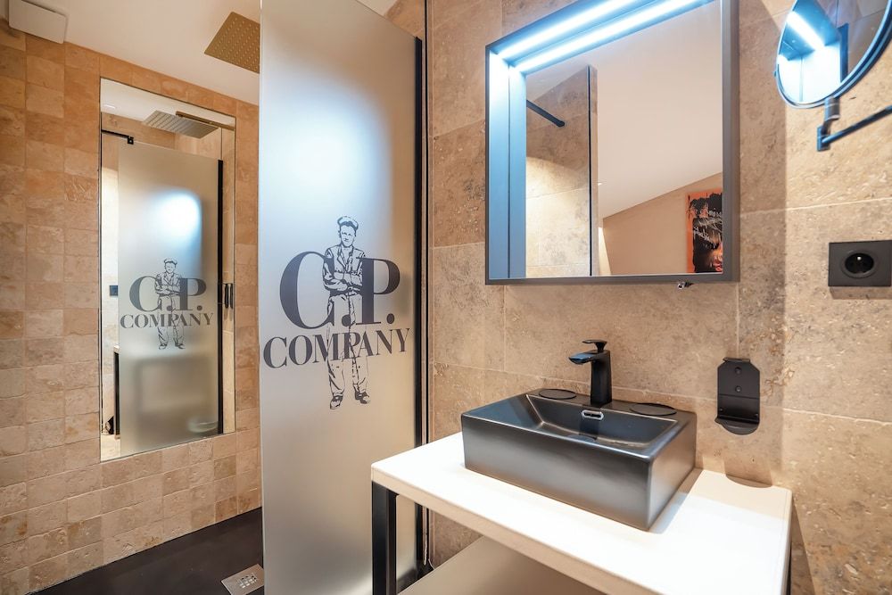 HOTEL by REBOUL - Boutique Hôtel Cassis Superior Double or Twin Room 10