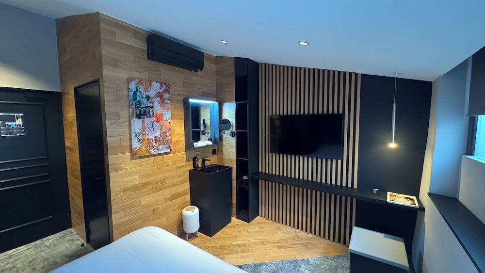 HOTEL by REBOUL - Boutique Hôtel Cassis Superior Double or Twin Room 15