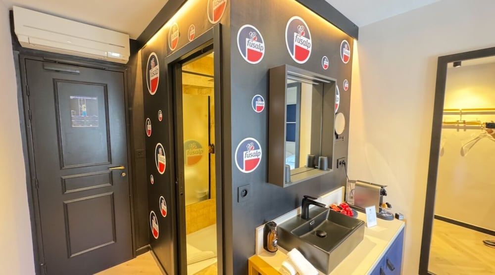 HOTEL by REBOUL - Boutique Hôtel Cassis Club Double Room 6