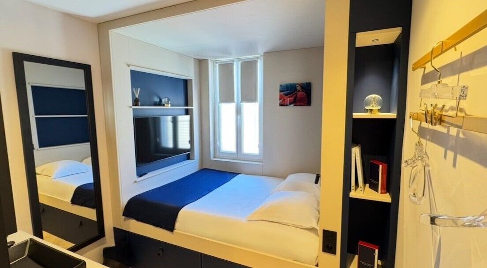 HOTEL by REBOUL - Boutique Hôtel Cassis Club Double Room 5