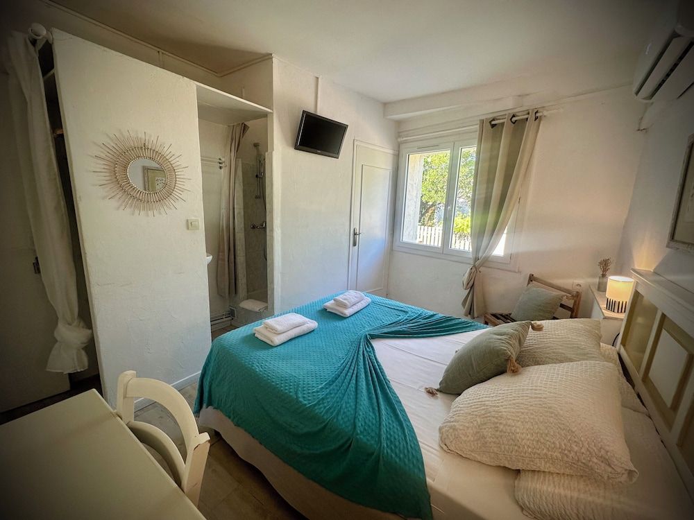 Economy Room, 1 Double Bed