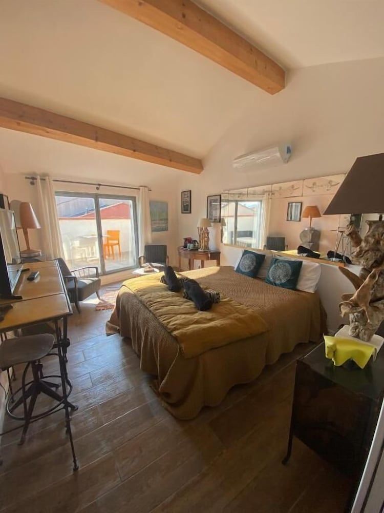Comfort Double Room, Balcony, City View