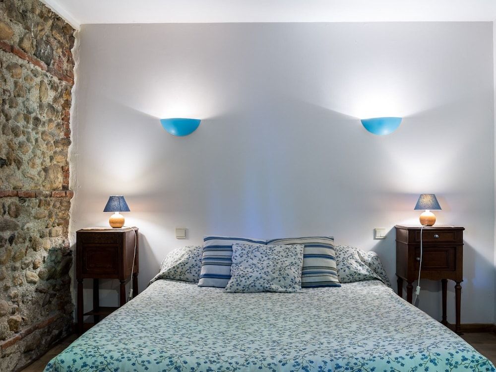 Comfort Double Room, Private Bathroom, Park View (La chambre bleu)