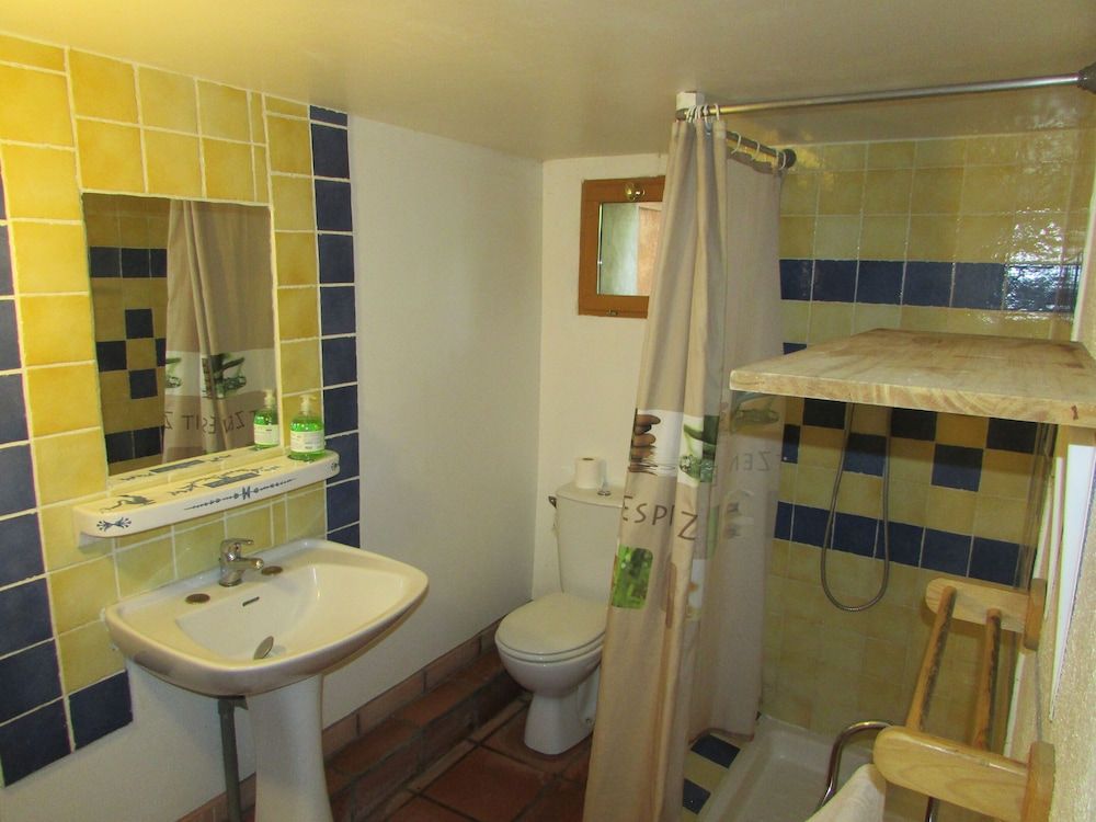 Standard Cottage, Private Bathroom, Garden View (Atelier)