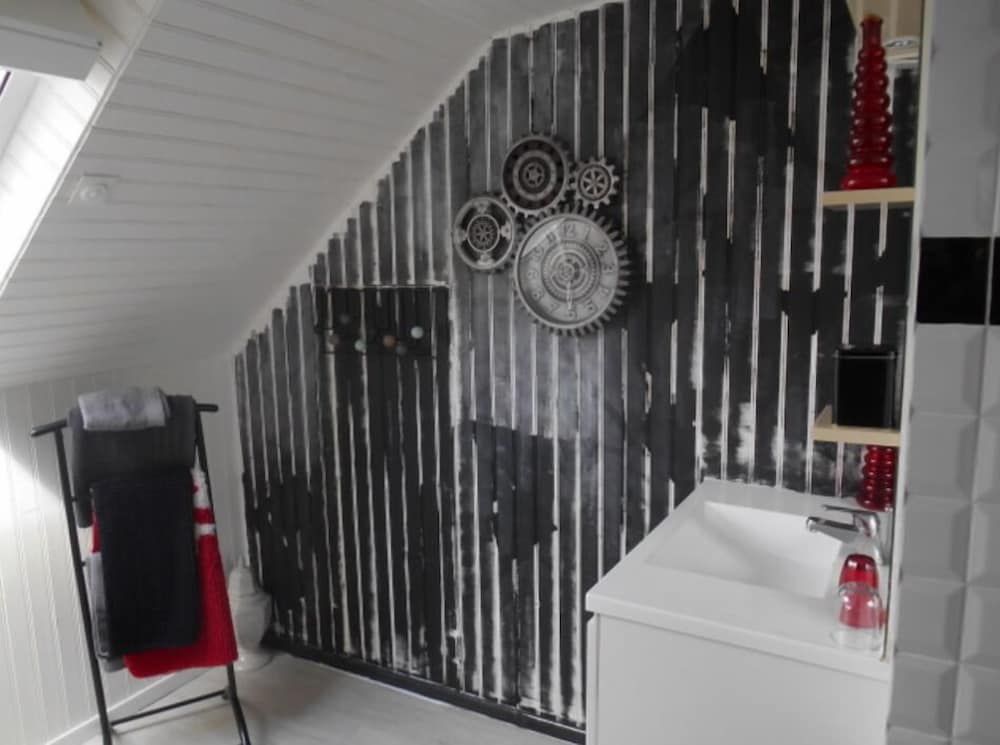 Au Nid Du Thil Deluxe Apartment 3