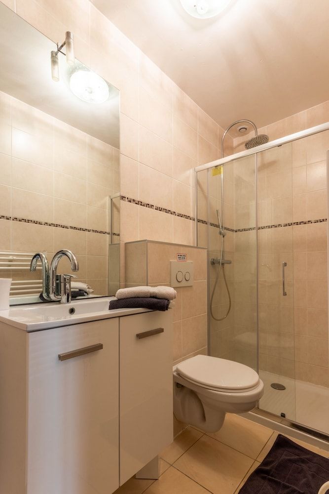 Chambre d'hôte la Flopré Basic Double Room (Bleu) 4