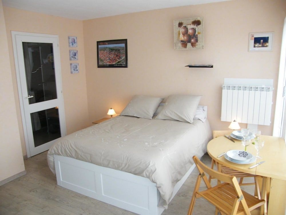 Studio, 1 Double Bed