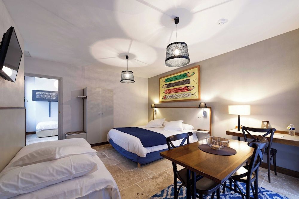 Appartements Pied à Terre, haut standing avec cuisine équipée et terrasse / Groupe HRM Comfort Apartment, 2 Bedrooms, Kitchenette, Garden View 4