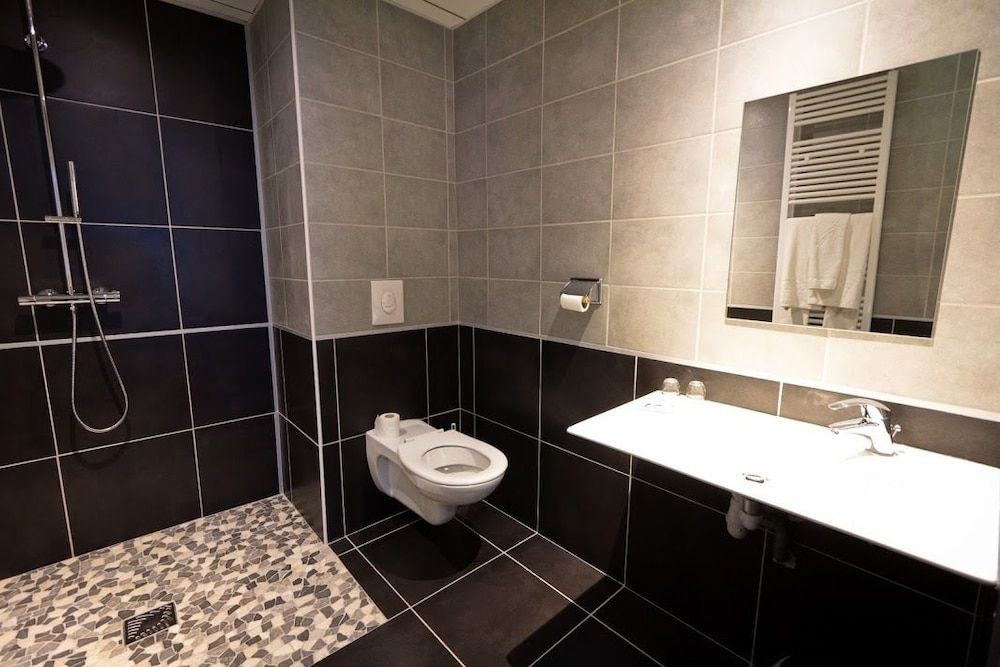 Hotel Restaurant Les Edelweiss Comfort Twin Room 4