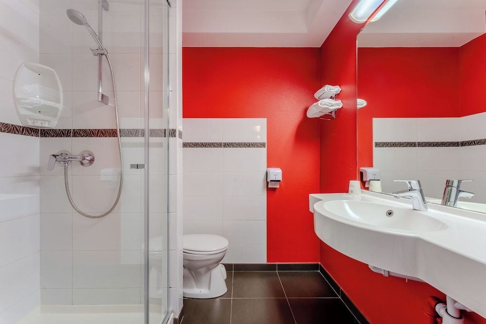 Ace Hôtel Roanne-Mably Triple Room 5