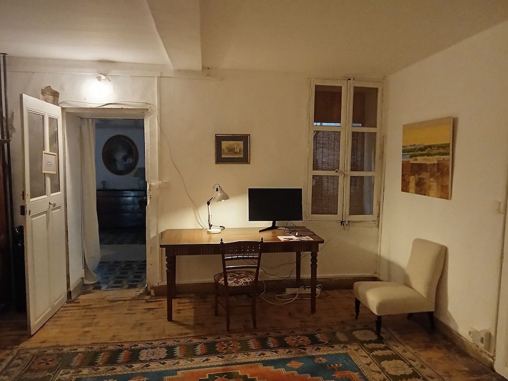 Mas Palegry Traditional Suite 15