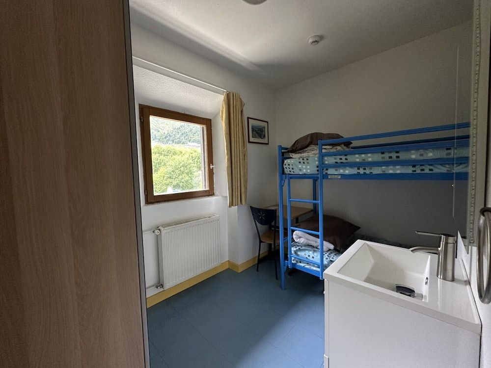 Room with 2 Bunk Beds - Shared Bathroom