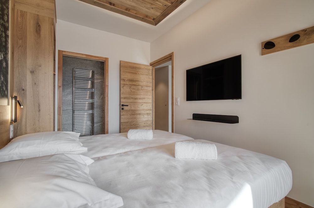 Luxury Apartment (1)