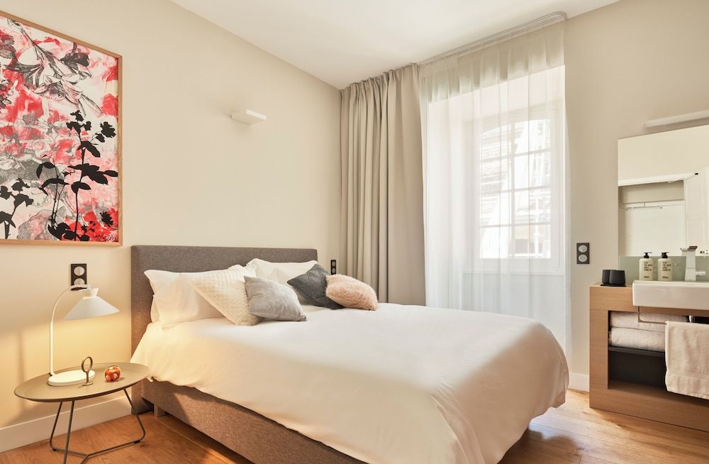 Hotel Le Chevalier Bleu Comfort Double Room 5