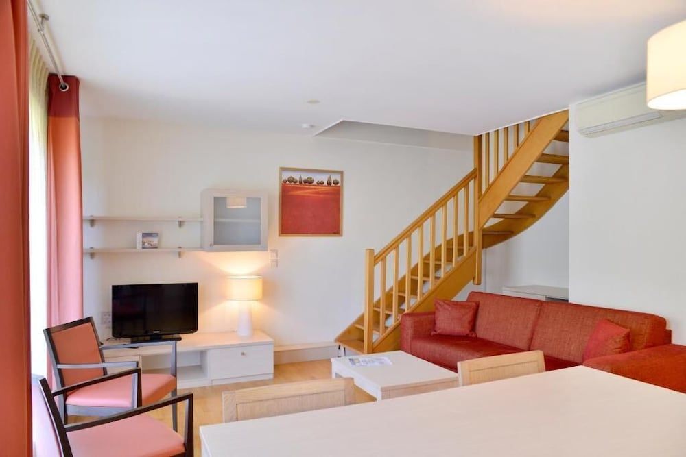 Basic Apartment