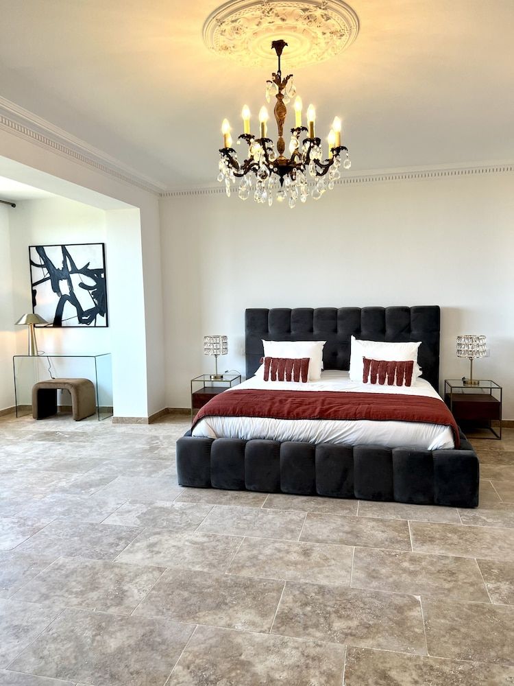 Family Villa