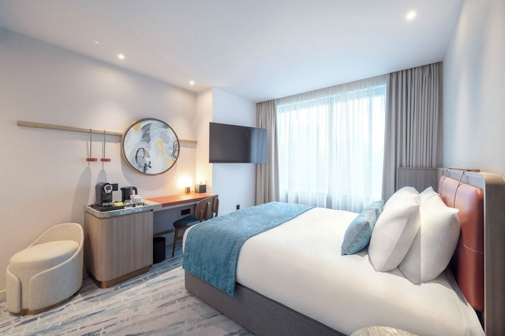 Dorsett Canary Wharf London Standard Double Room, 1 Double Bed 2