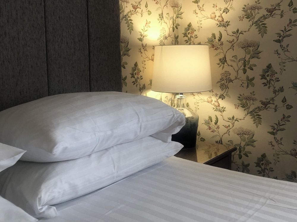 Helmsman Guesthouse Deluxe Double Room, Sea View 2