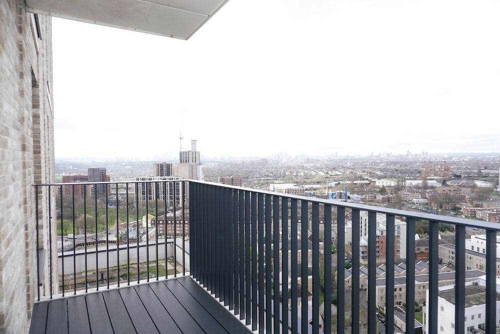 2br-360 Views-balcony-parking-wifi-smarttv Apartment 3