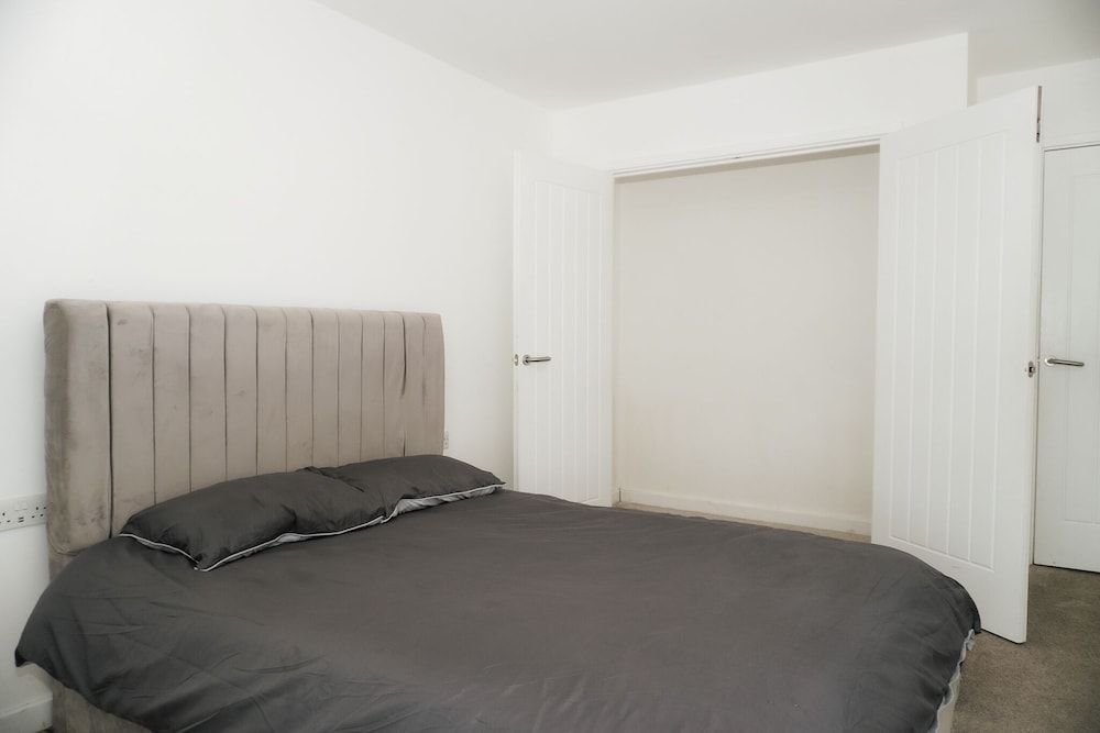 2br-360 Views-balcony-parking-wifi-smarttv Apartment 2