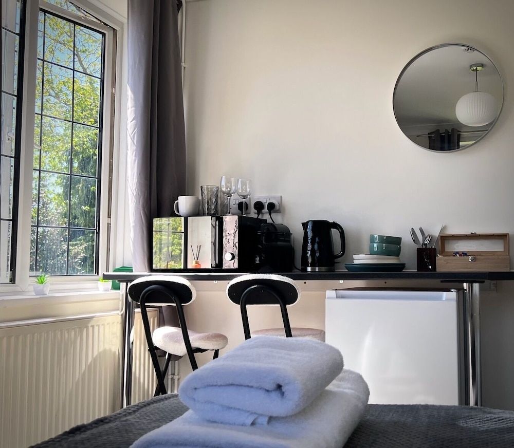 Willingham House Double Room 16