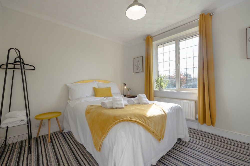 Willingham House Double Room 7