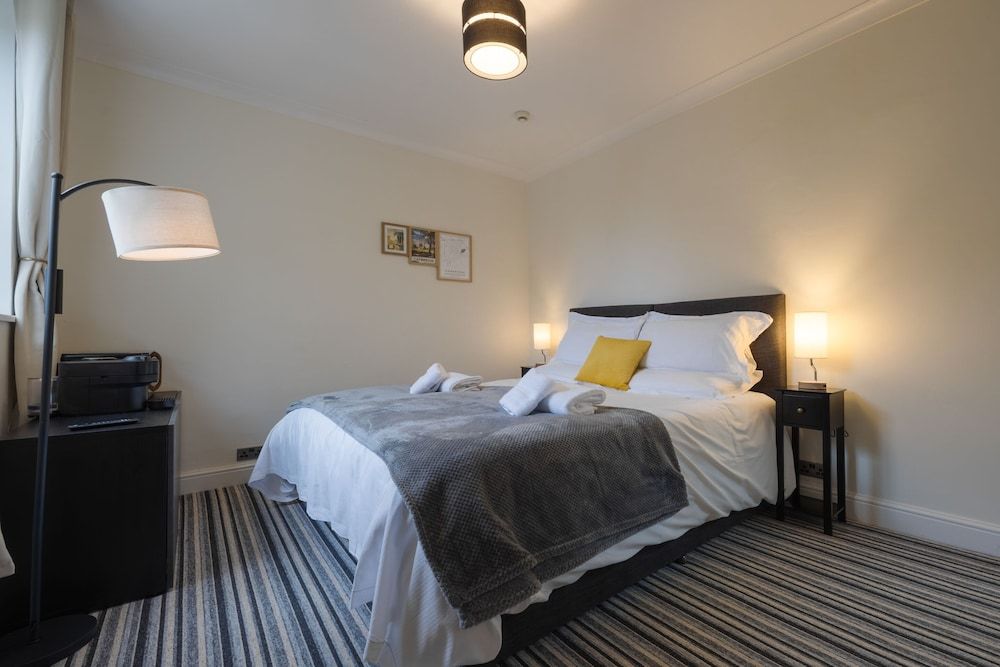 Willingham House Double Room 11