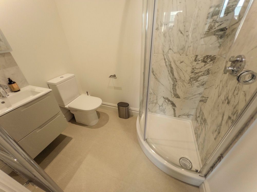 George Apartments Classic Double Room, Non Smoking 11