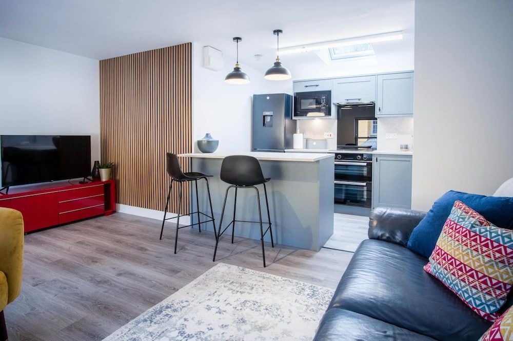 Apartment (1 Bedroom)