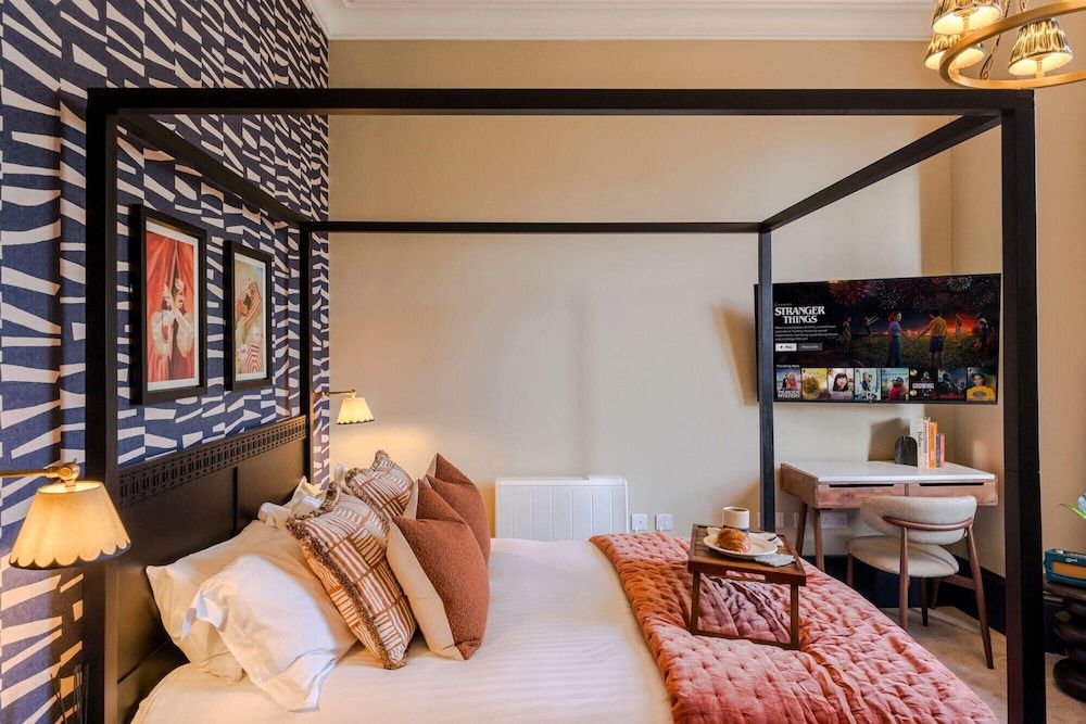 Your Apartment - Pembroke House Comfort Studio 2