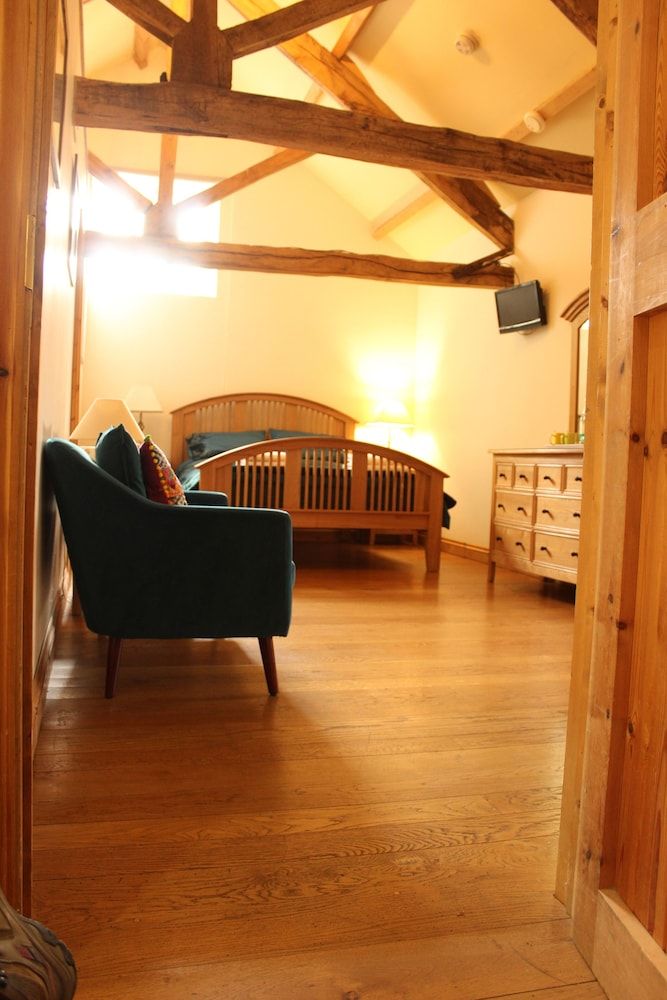 Henllys Estate B&B